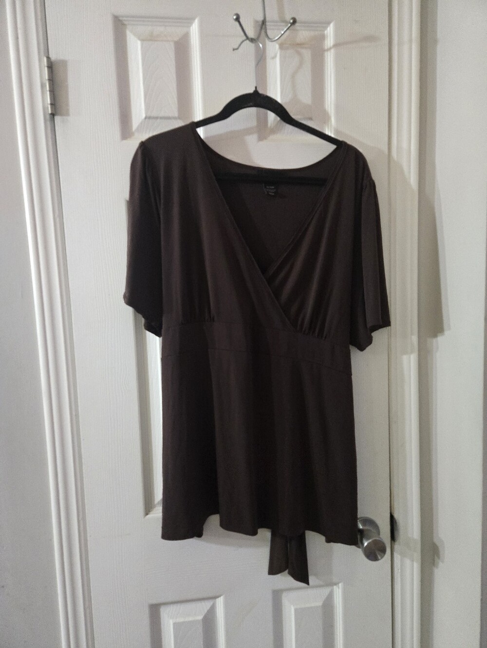 18/20 Lane Bryant slinky blouse